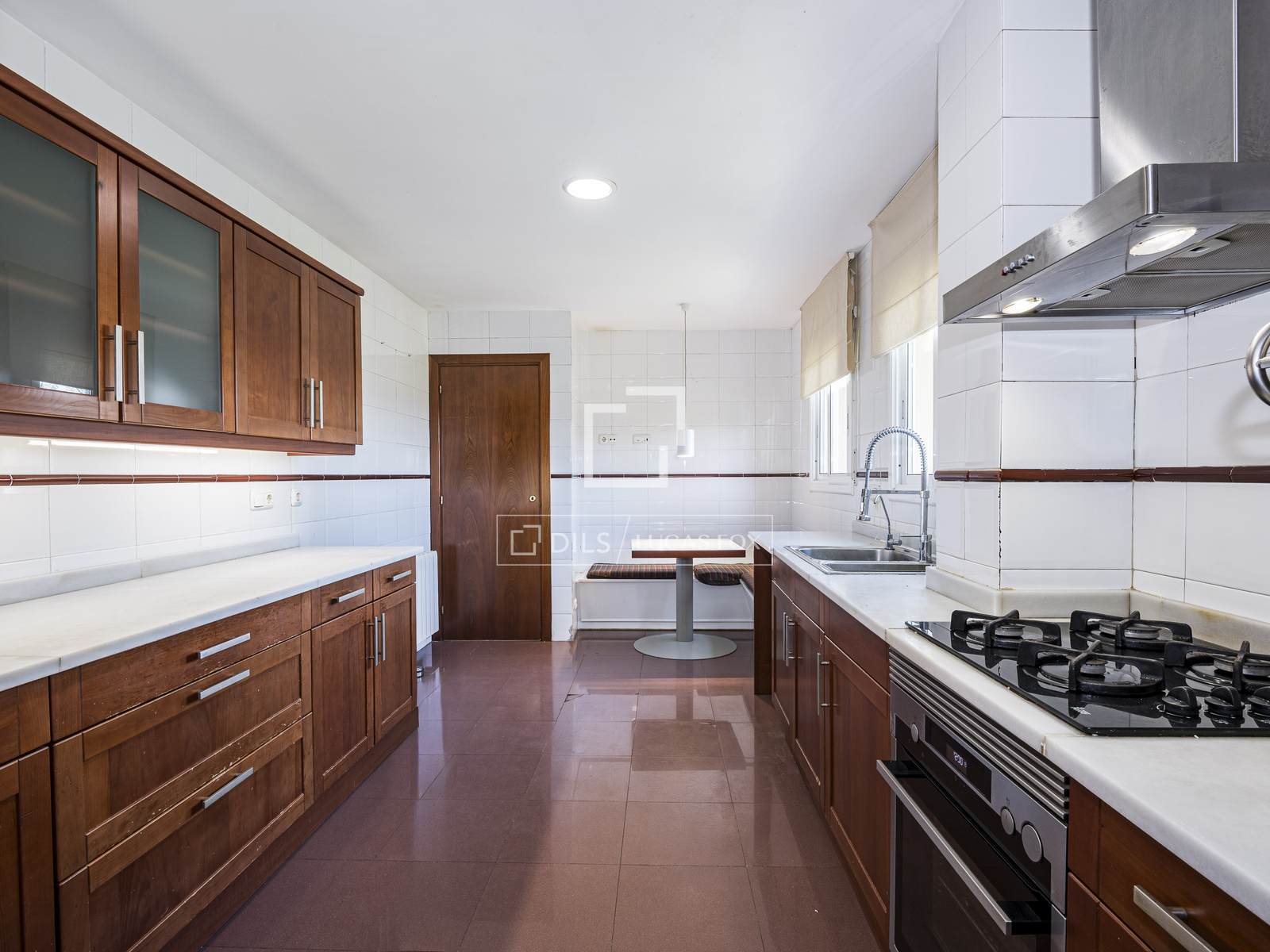 Villa i Sant Cugat Del Valles, Barcelona, Spanien 6 sovrum, 353 kvm. Nr. 166333