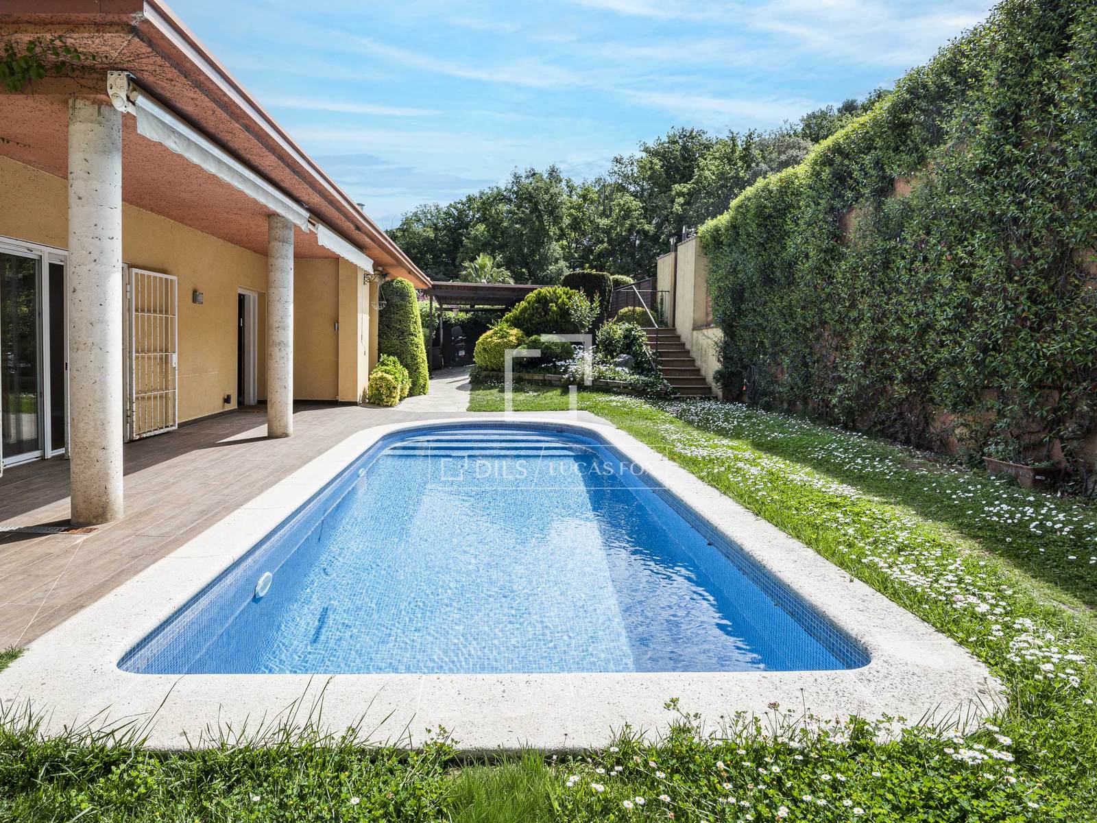 Villa i Sant Cugat Del Valles, Barcelona, Spanien 6 sovrum, 353 kvm. Nr. 166333