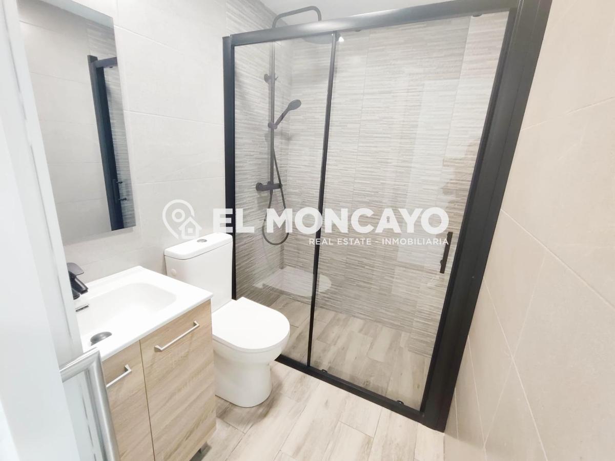 Appartamento a Guardamar del Segura, Alicante, Spagna 2 camere da letto, 36 mq. N° 183819