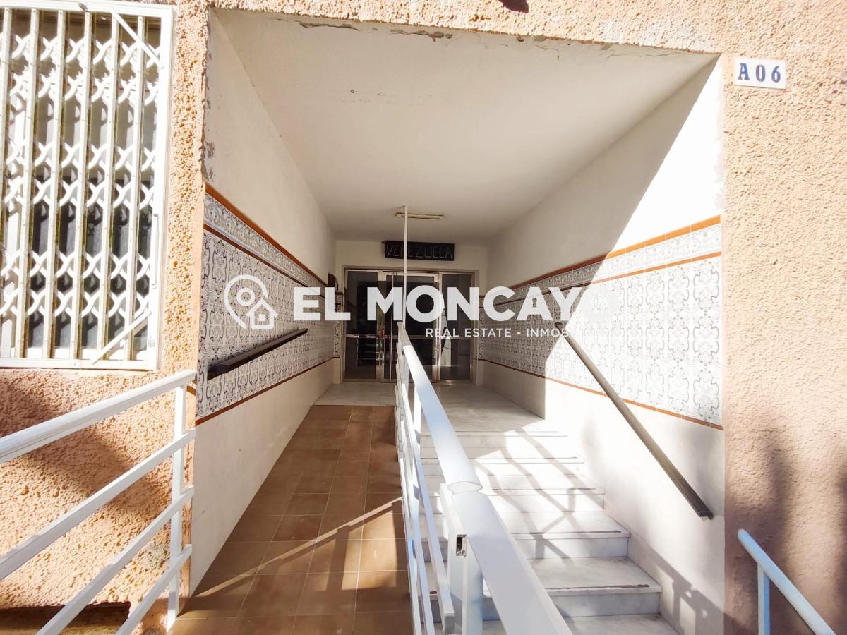 Appartamento a Guardamar del Segura, Alicante, Spagna 2 camere da letto, 36 mq. N° 183819
