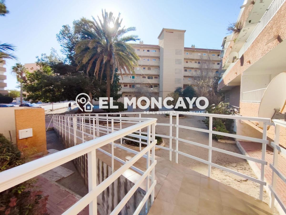 Appartamento a Guardamar del Segura, Alicante, Spagna 2 camere da letto, 36 mq. N° 183819