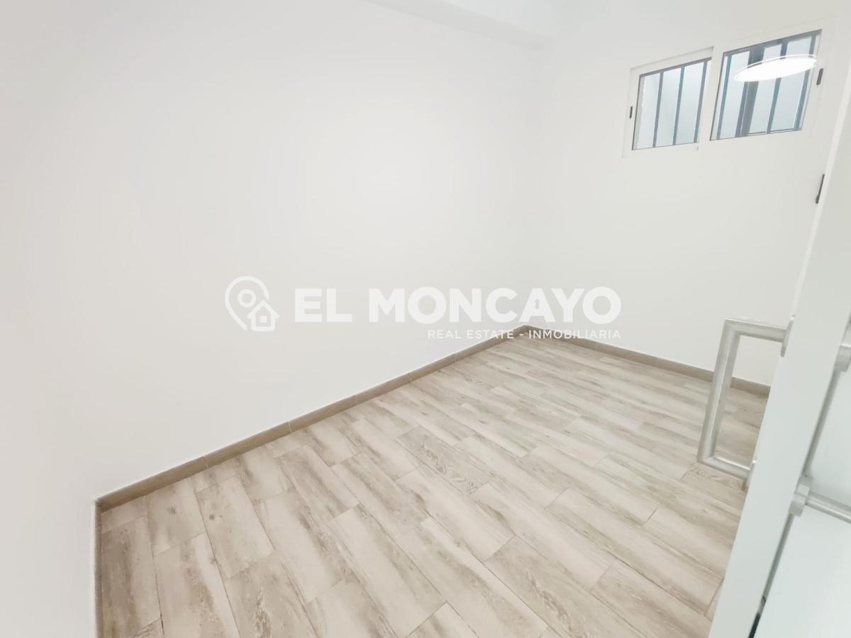 Appartamento a Guardamar del Segura, Alicante, Spagna 2 camere da letto, 36 mq. N° 183819