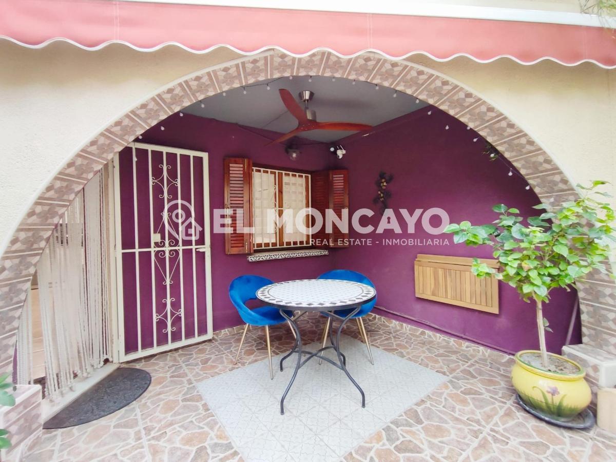 Casa a Guardamar del Segura, Alicante, Spagna 2 camere da letto, 62 mq. N° 183820