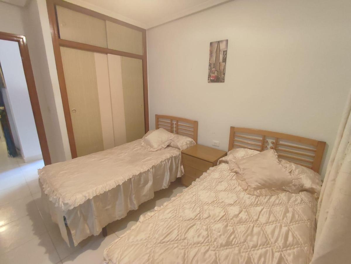 Apartment in Guardamar del Segura, Alicante, Spain 2 bedrooms, 69 sq.m. No. 183821