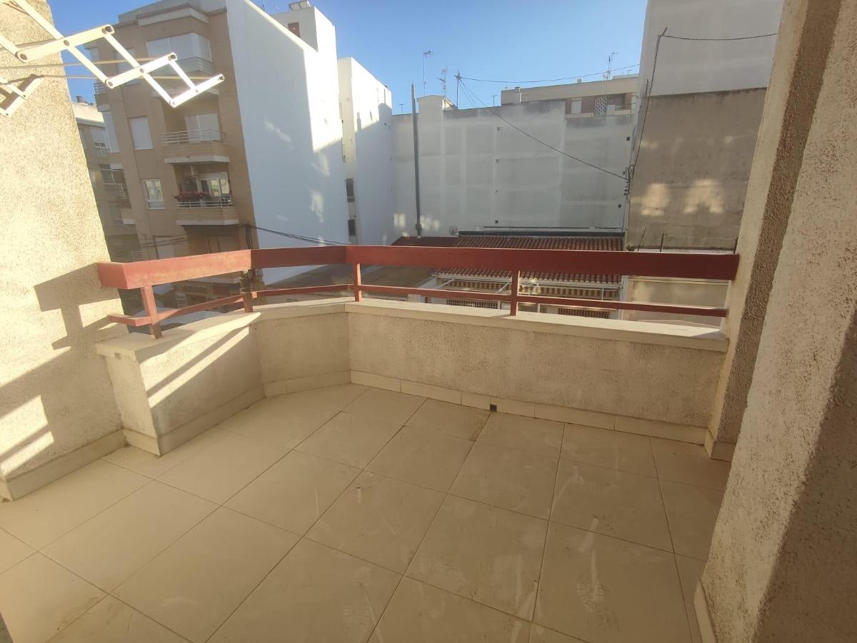 Apartment in Guardamar del Segura, Alicante, Spain 2 bedrooms, 69 sq.m. No. 183821