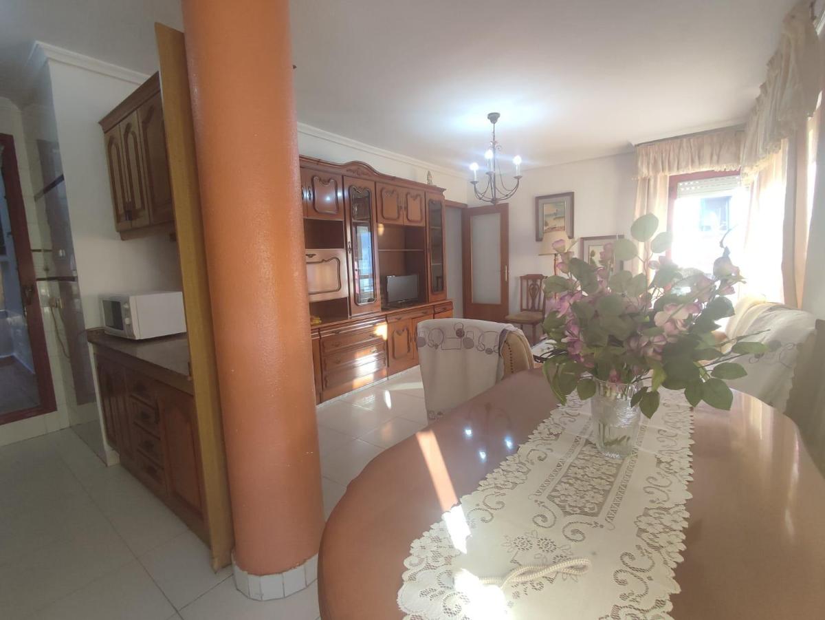 Apartment in Guardamar del Segura, Alicante, Spain 2 bedrooms, 69 sq.m. No. 183821
