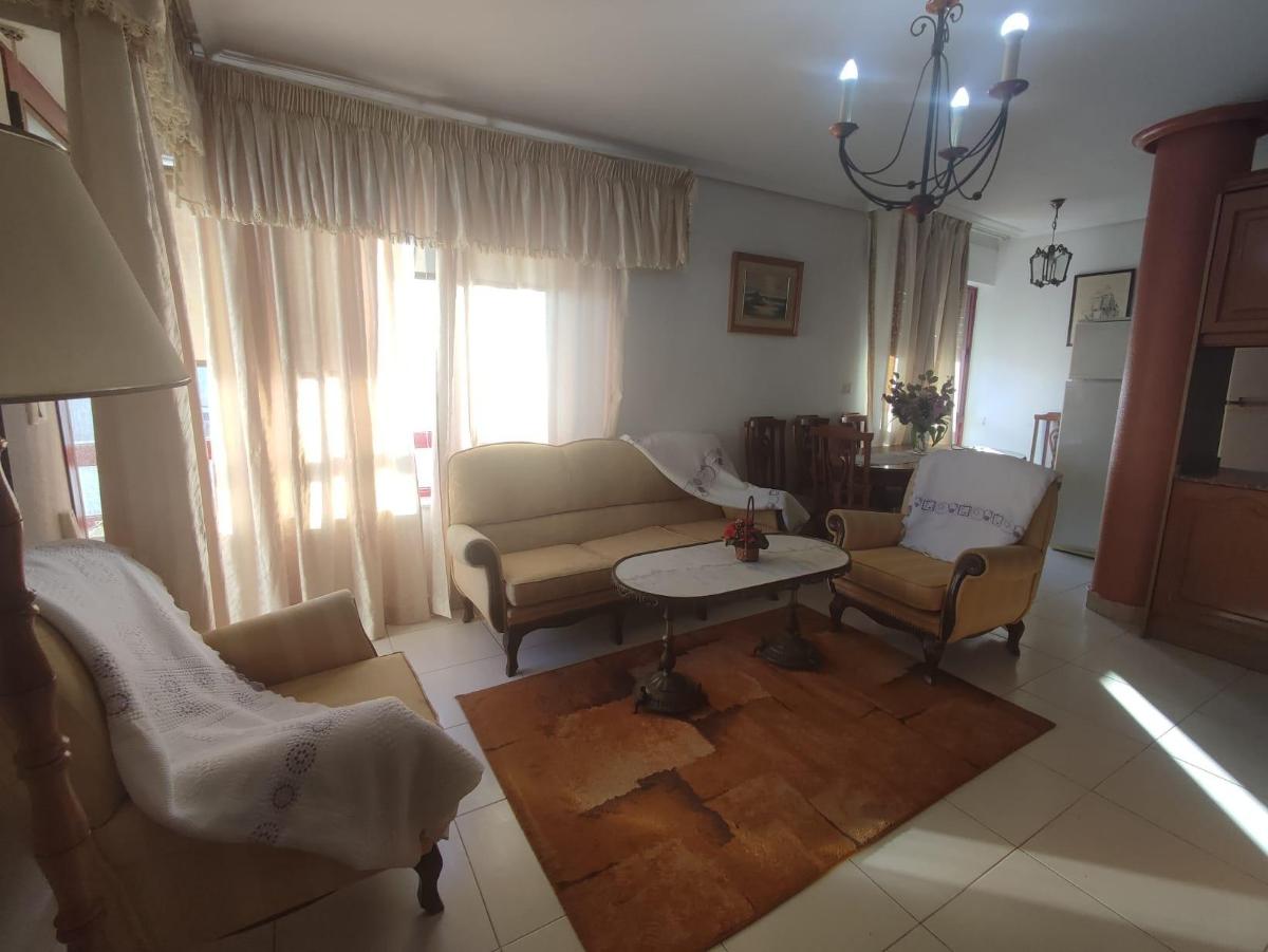 Apartment in Guardamar del Segura, Alicante, Spain 2 bedrooms, 69 sq.m. No. 183821