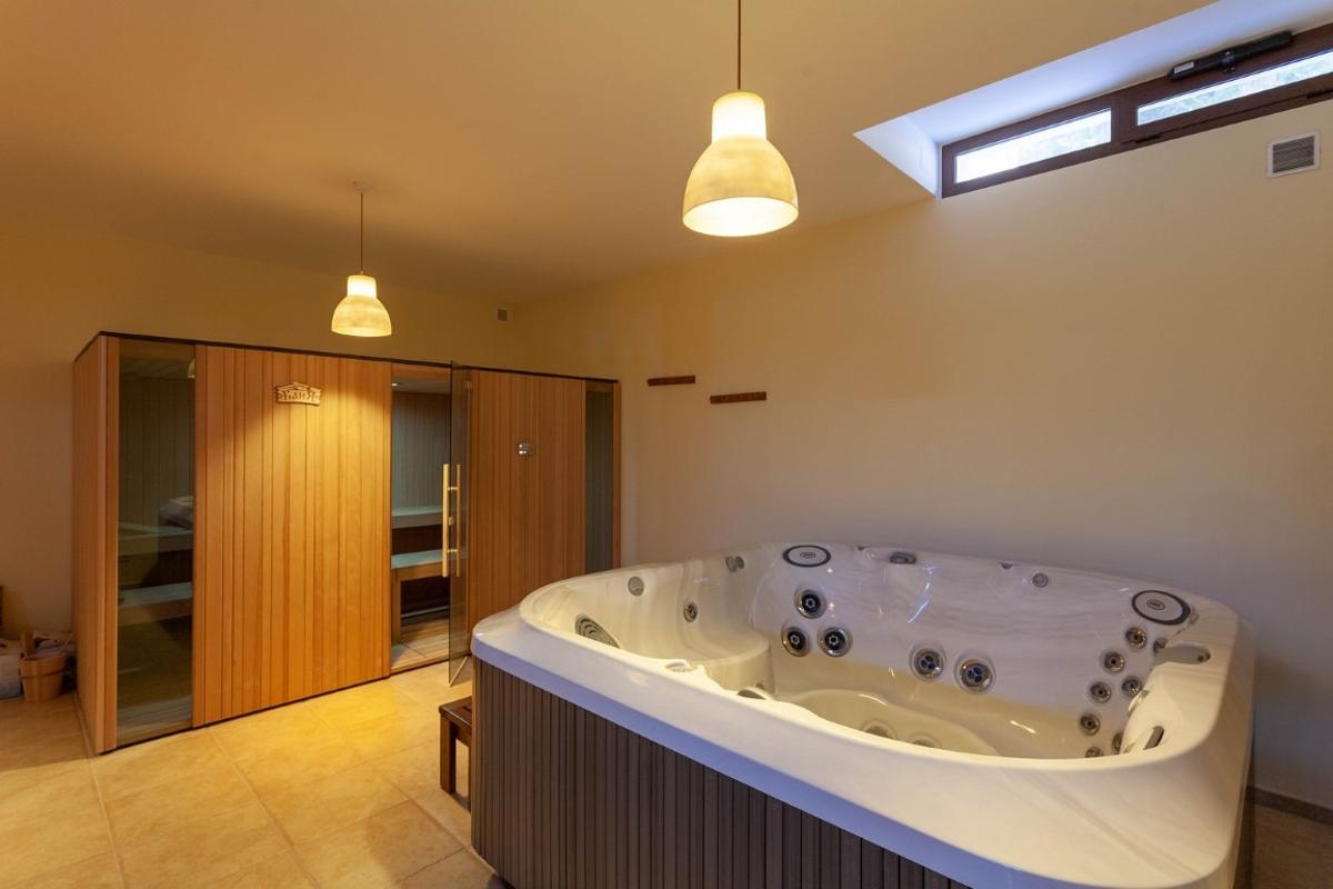 Вилла в Кальпе, Аликанте, Испания 5 спален, 670м2 №80593