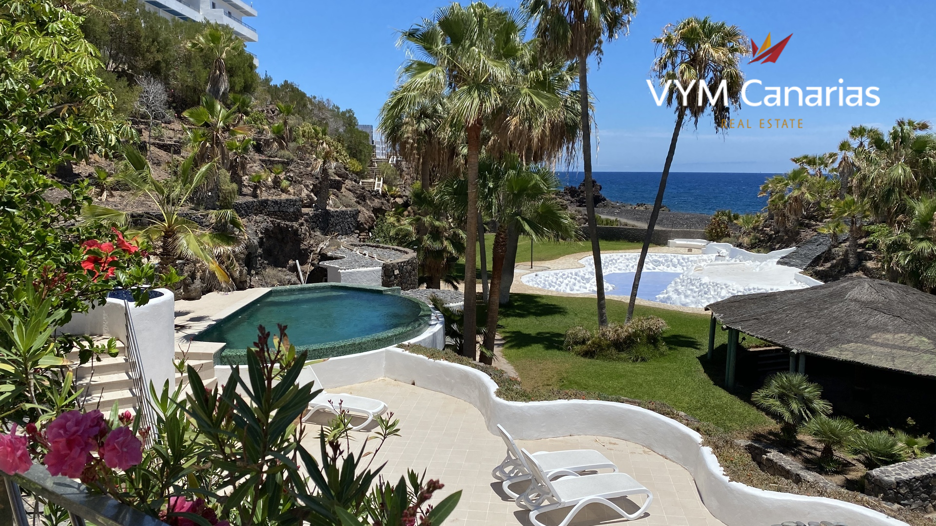 Villa in Golf del Sur, Tenerife, Spain 3 bedrooms, 426 sq.m. No. 78637