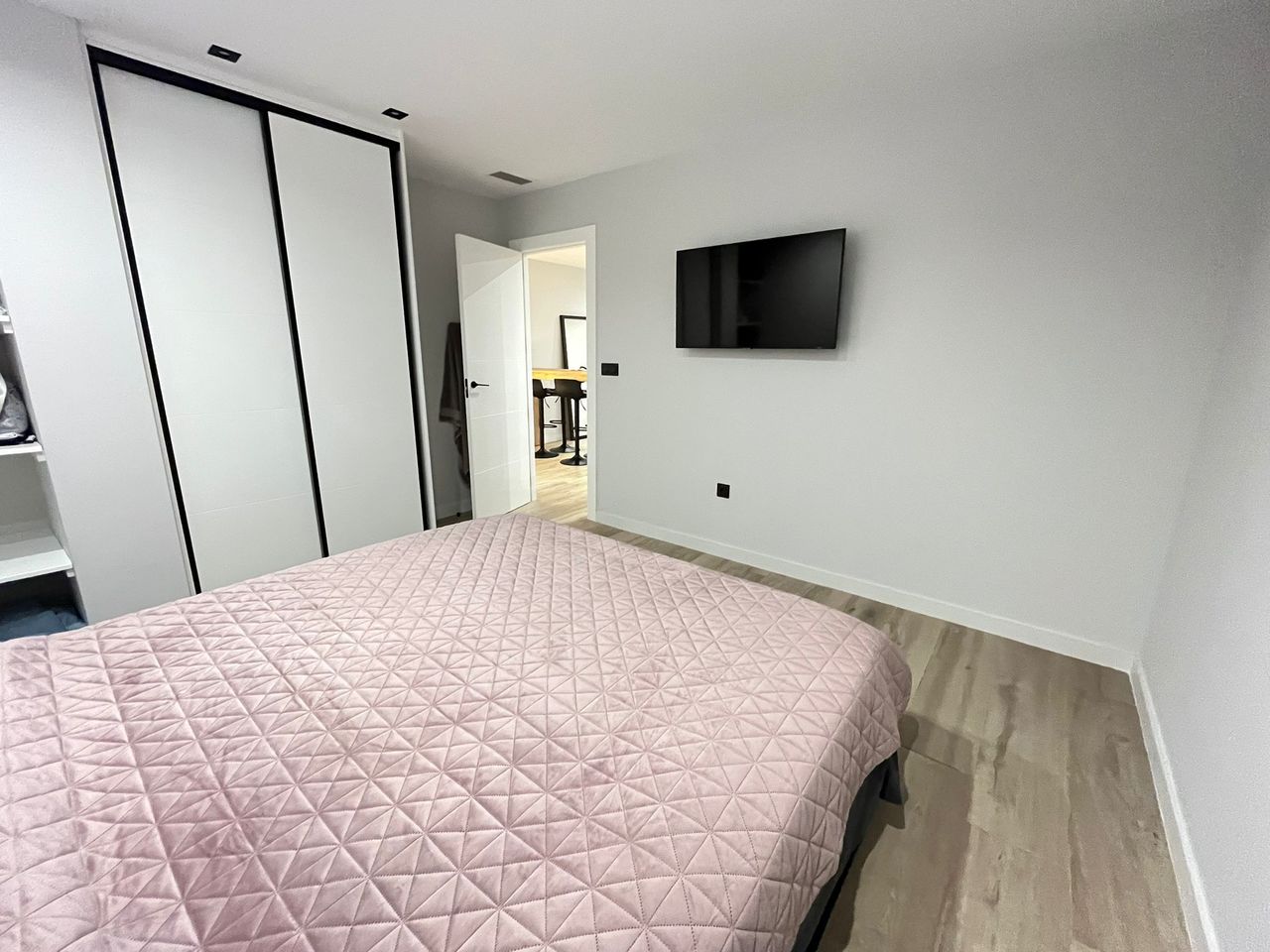 Villa in Punta Prima, Alicante, Spanien 4 Schlafzimmer, 240 m2 Nr. 139134
