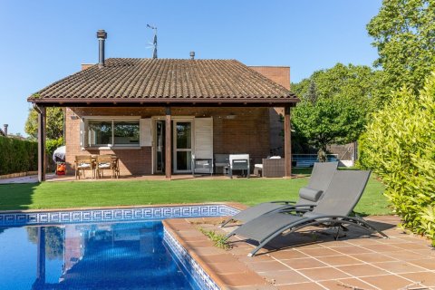 House in Sant Cugat Del Valles, Barcelona, Spanien 4 Schlafzimmer,  Nr. 140896