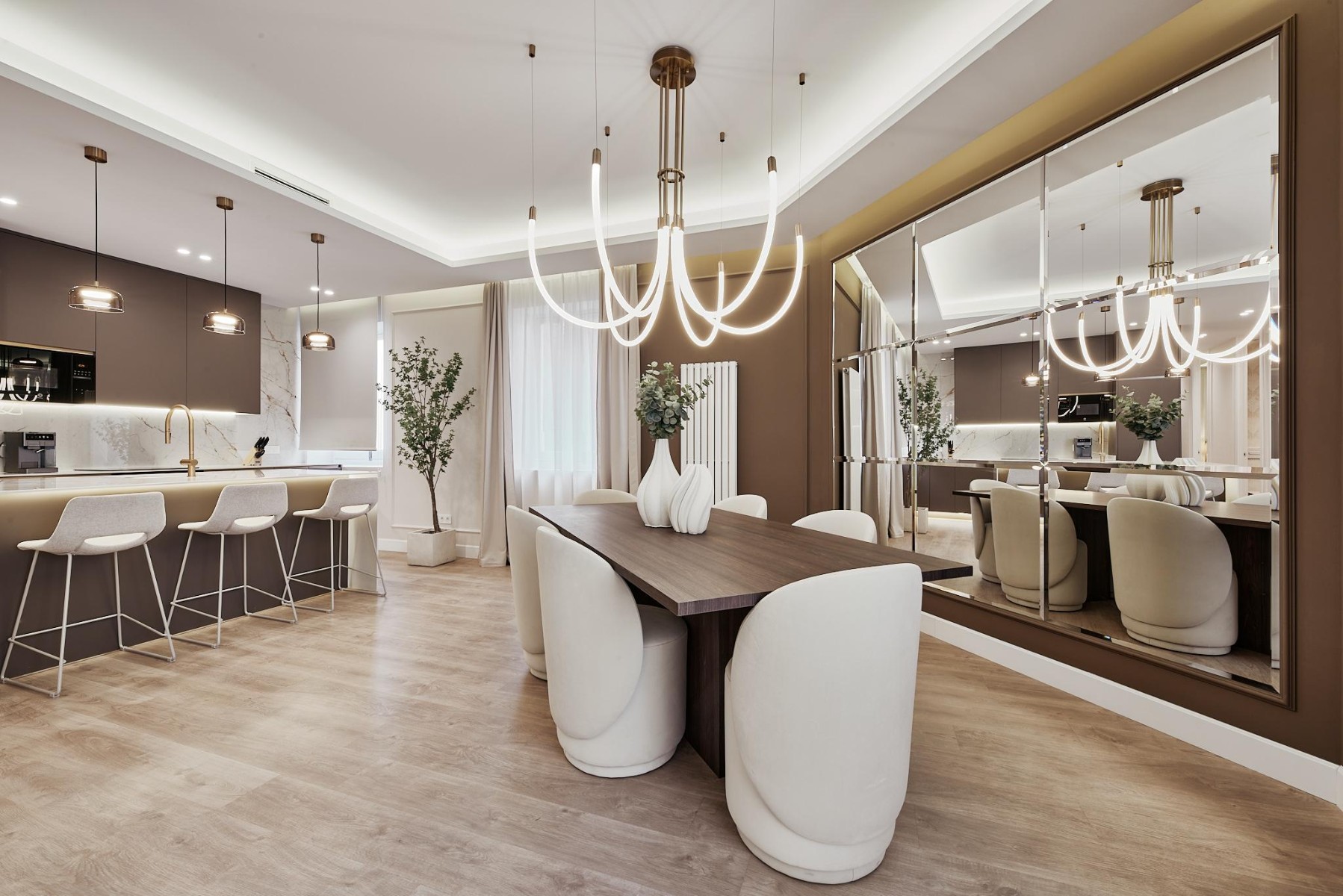 Apartment in Madrid, Spain 2 bedrooms, 104 sq.m. No. 180162
