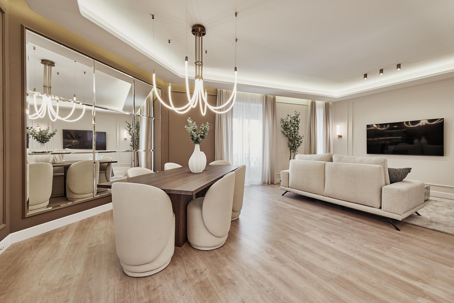 Apartment in Madrid, Spain 2 bedrooms, 104 sq.m. No. 180162