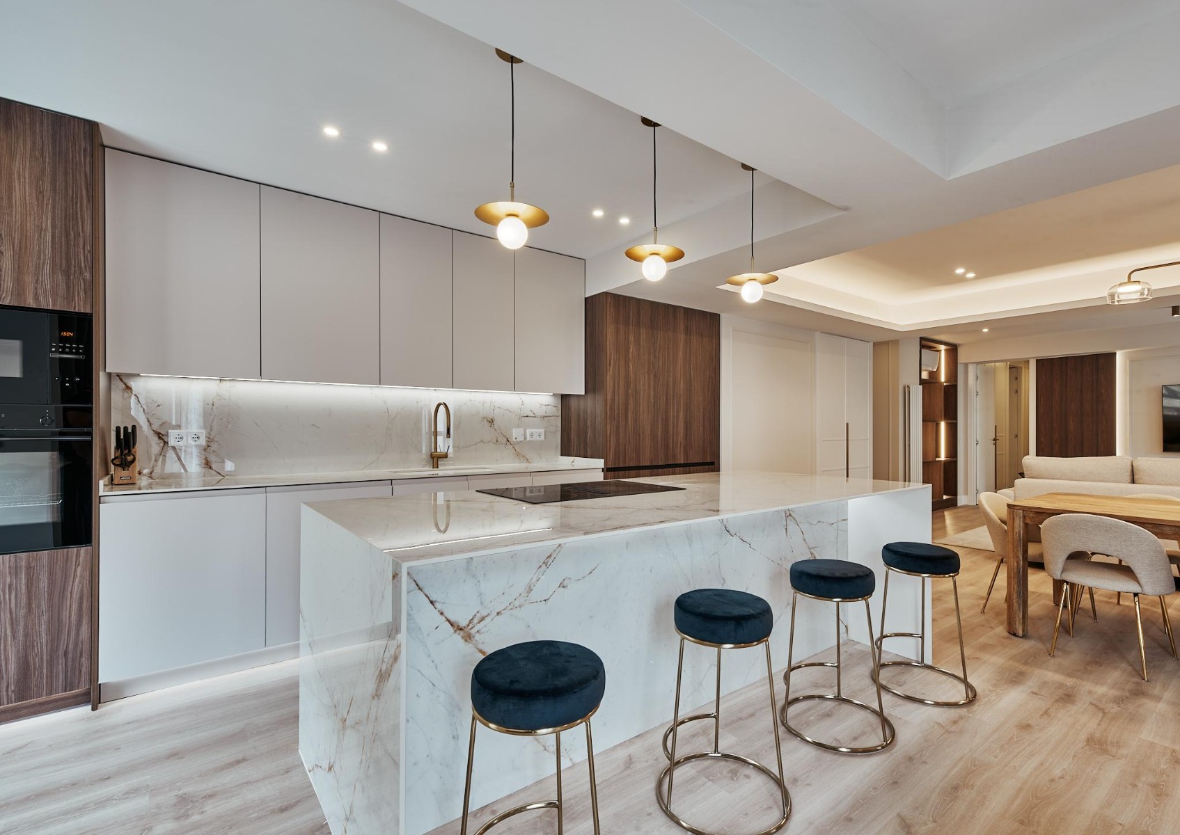 Apartment in Madrid, Spain 3 bedrooms, 189 sq.m. No. 180164