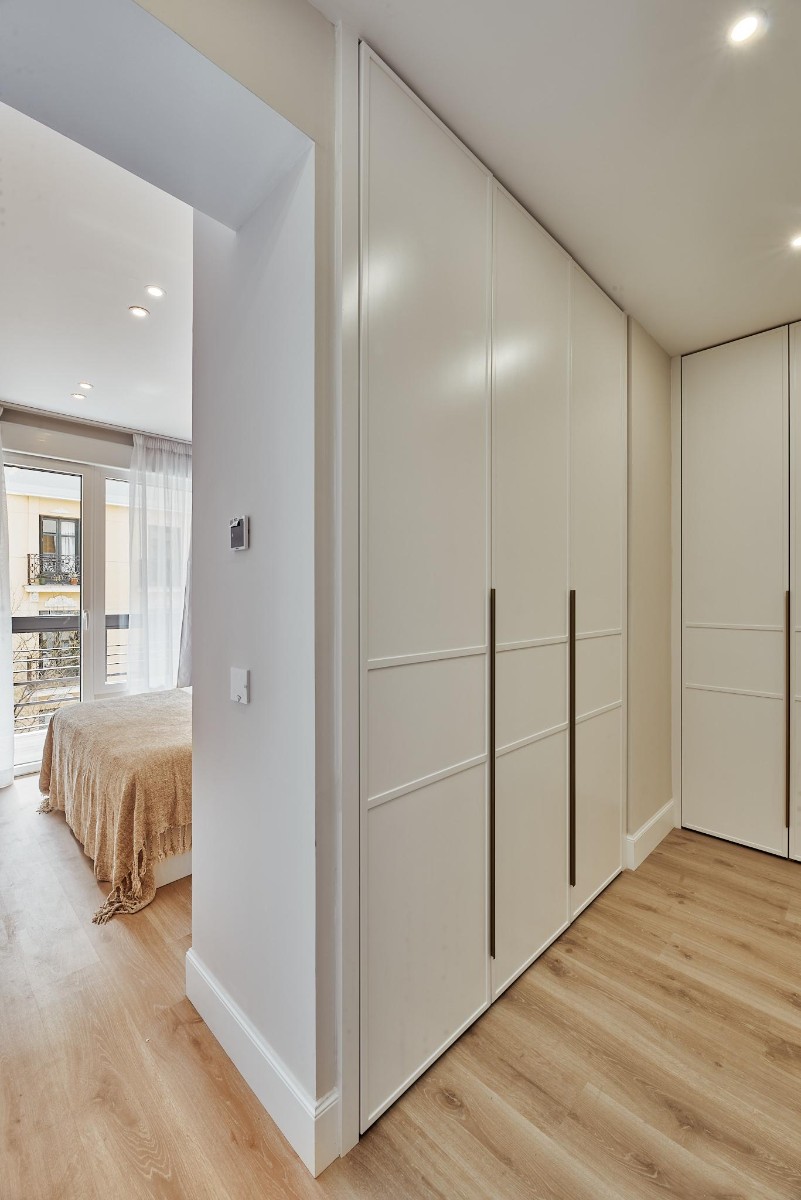 Apartment in Madrid, Spain 3 bedrooms, 189 sq.m. No. 180164