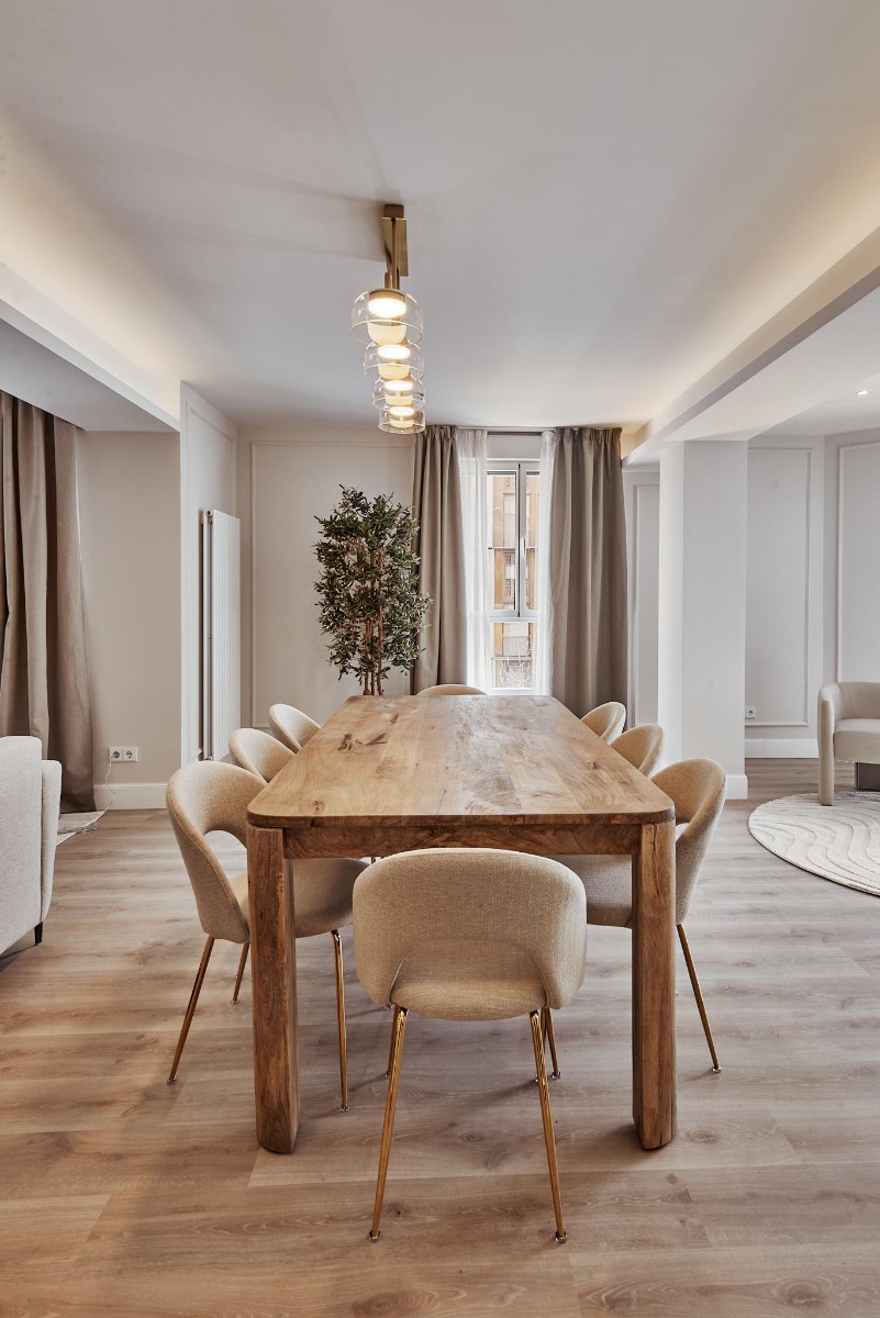 Apartment in Madrid, Spain 3 bedrooms, 189 sq.m. No. 180164