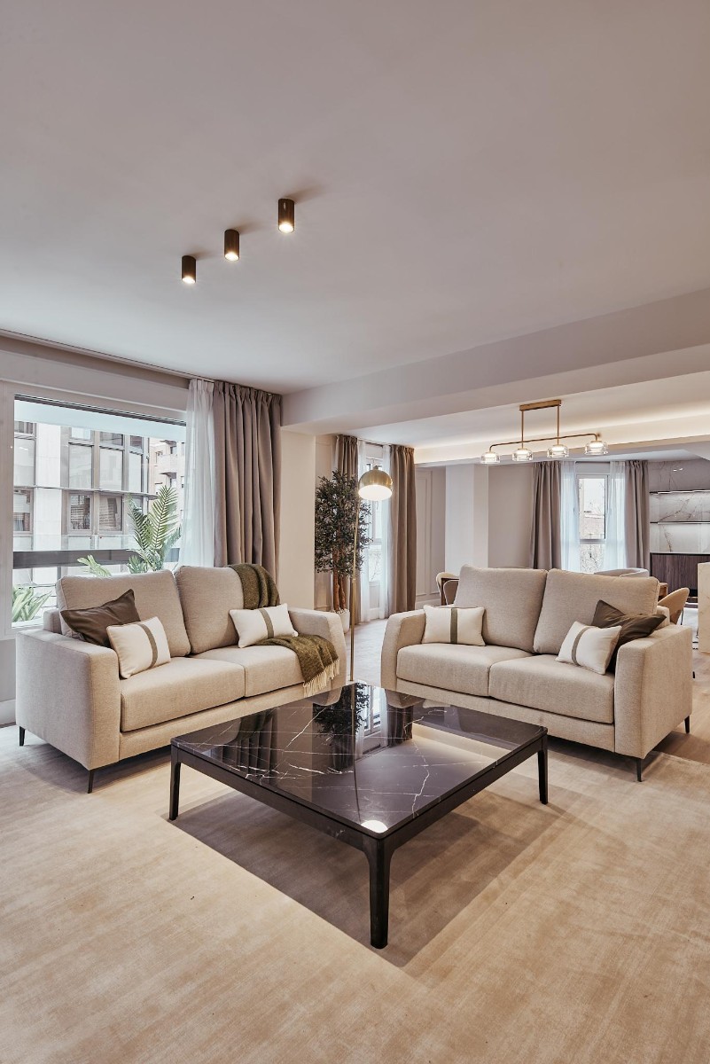 Apartment in Madrid, Spain 3 bedrooms, 189 sq.m. No. 180164