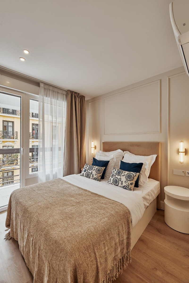 Apartment in Madrid, Spain 3 bedrooms, 189 sq.m. No. 180164