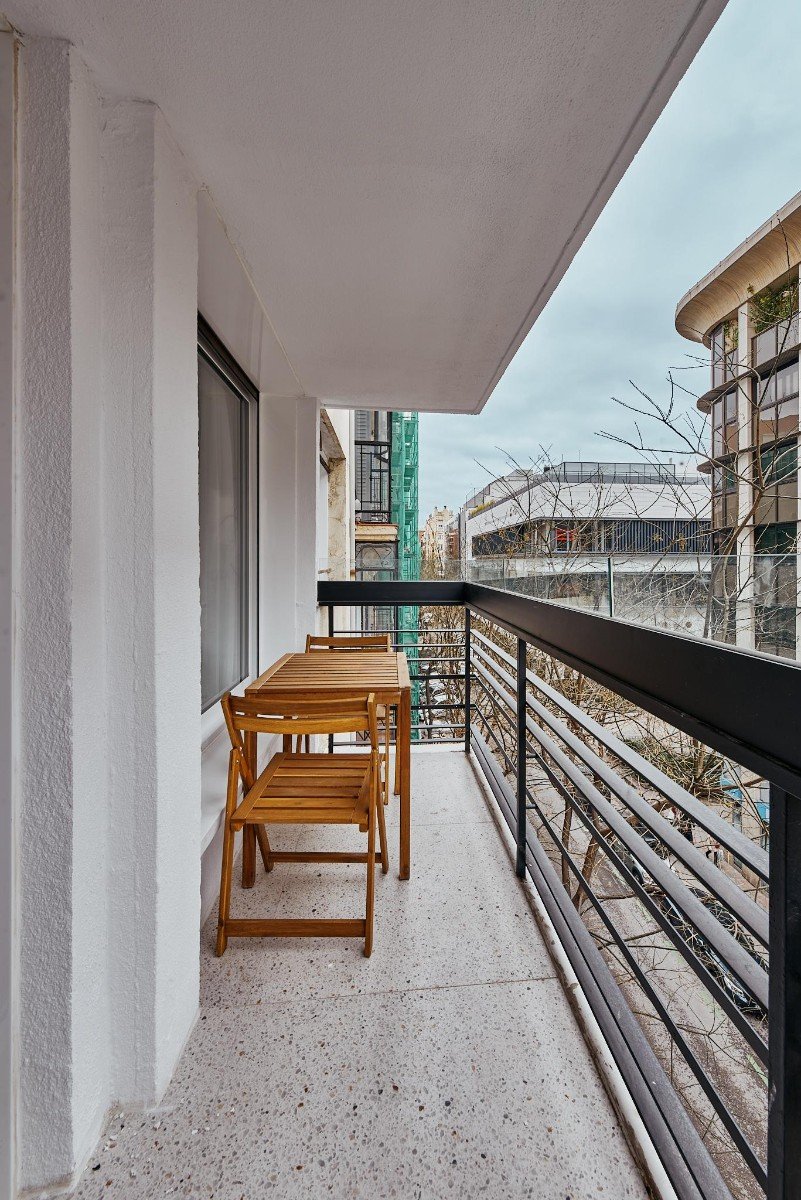 Apartment in Madrid, Spain 3 bedrooms, 189 sq.m. No. 180164