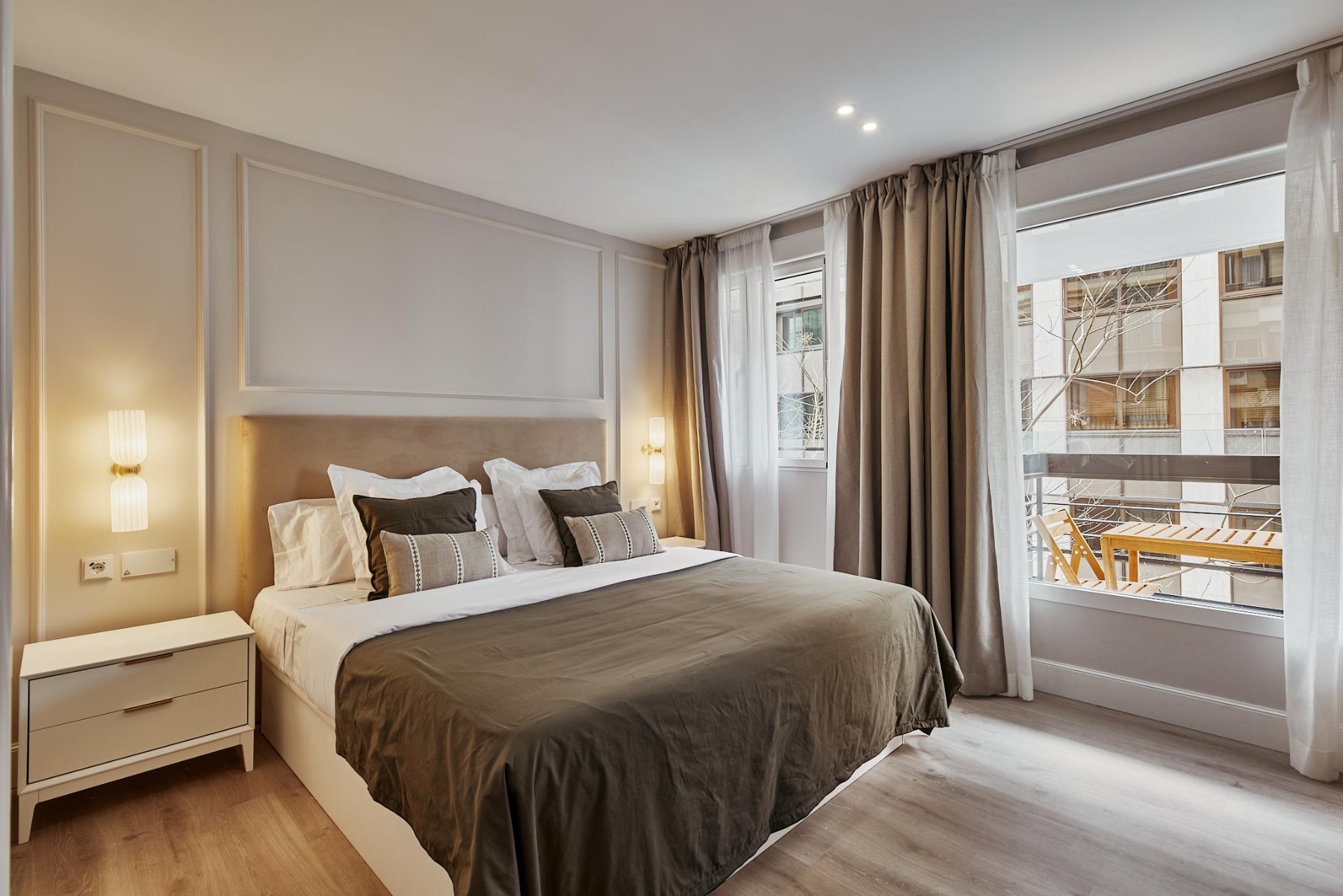 Apartment in Madrid, Spain 3 bedrooms, 189 sq.m. No. 180164