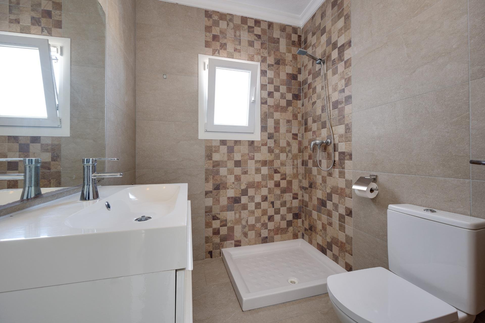 Kamienica w Torrevieja, Alicante, Hiszpania 3 sypialnie, 229 mkw. nr 149788