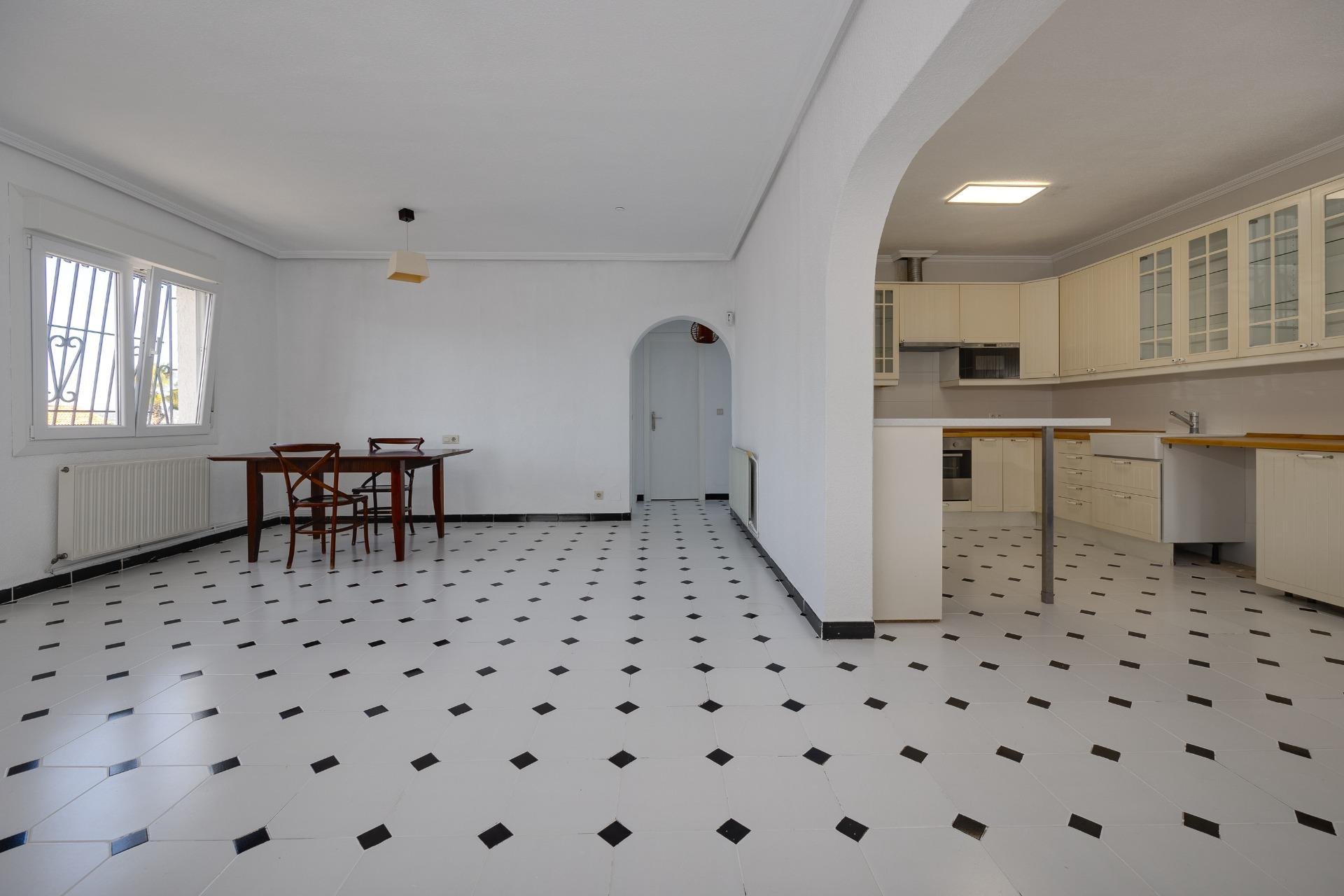 Kamienica w Torrevieja, Alicante, Hiszpania 3 sypialnie, 229 mkw. nr 149788