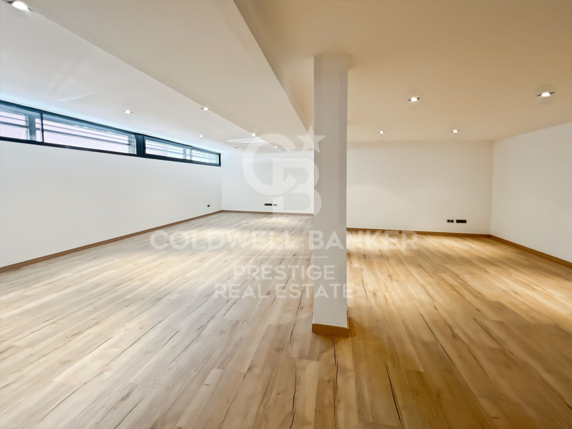 Talo Barcelona, Espanja 4 makuuhuonetta, 434 m2 No. 178801