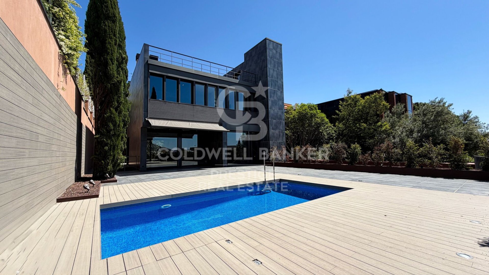 Talo Barcelona, Espanja 4 makuuhuonetta, 434 m2 No. 178801