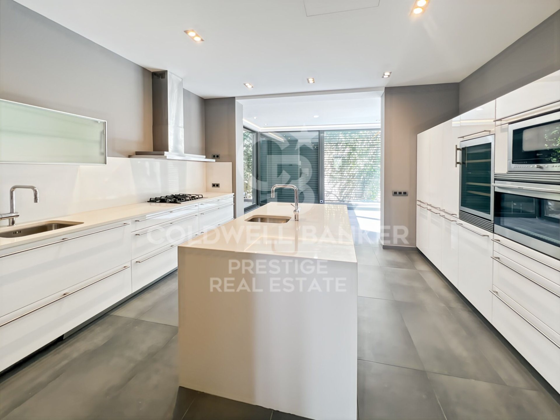 Talo Barcelona, Espanja 4 makuuhuonetta, 434 m2 No. 178801
