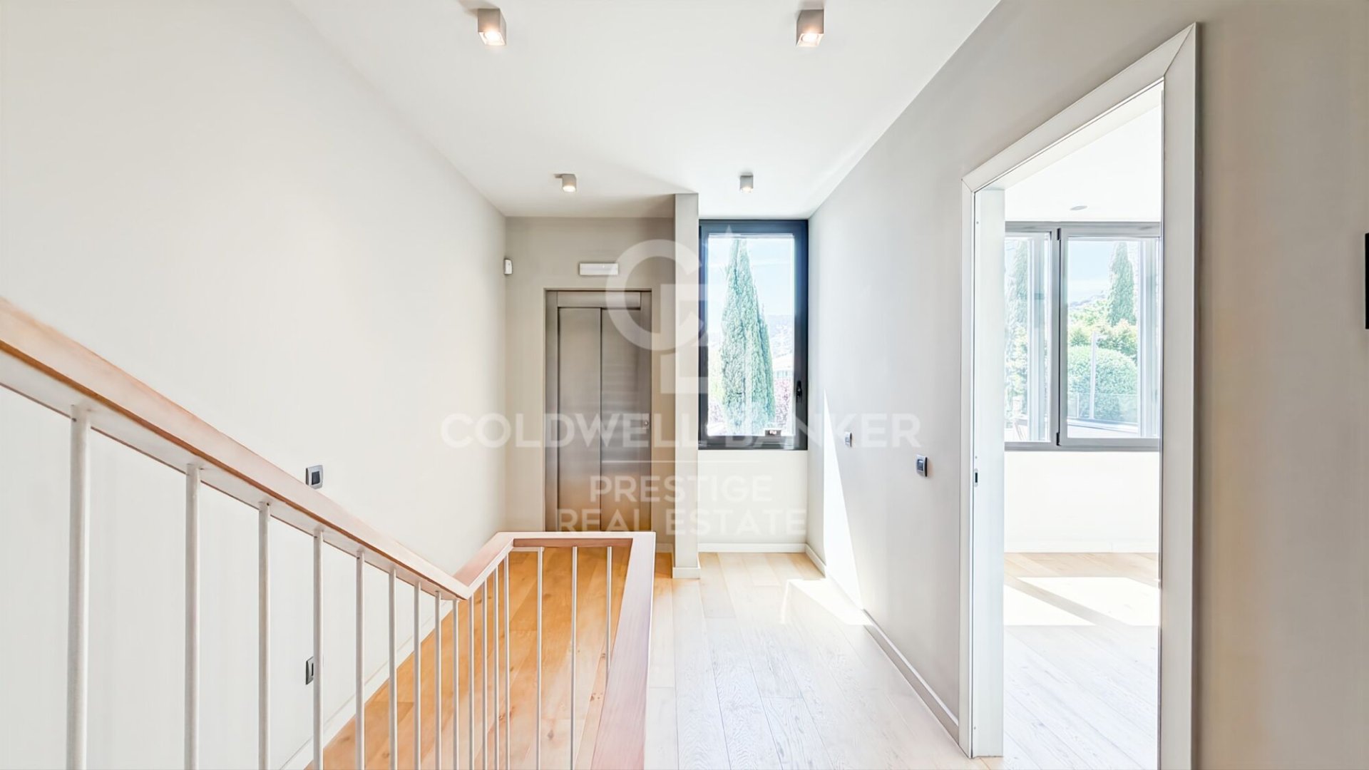Talo Barcelona, Espanja 4 makuuhuonetta, 434 m2 No. 178801