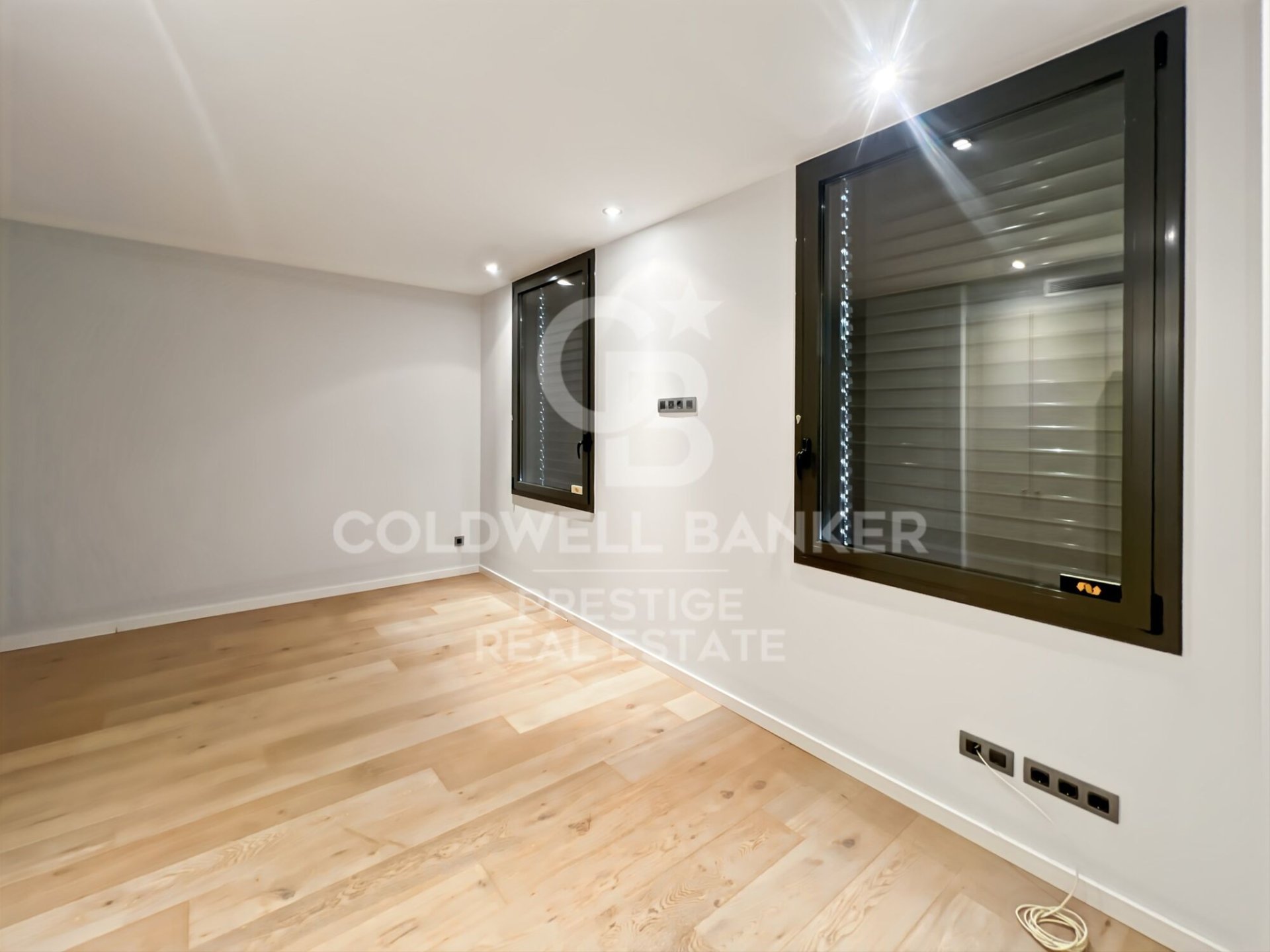 Talo Barcelona, Espanja 4 makuuhuonetta, 434 m2 No. 178801