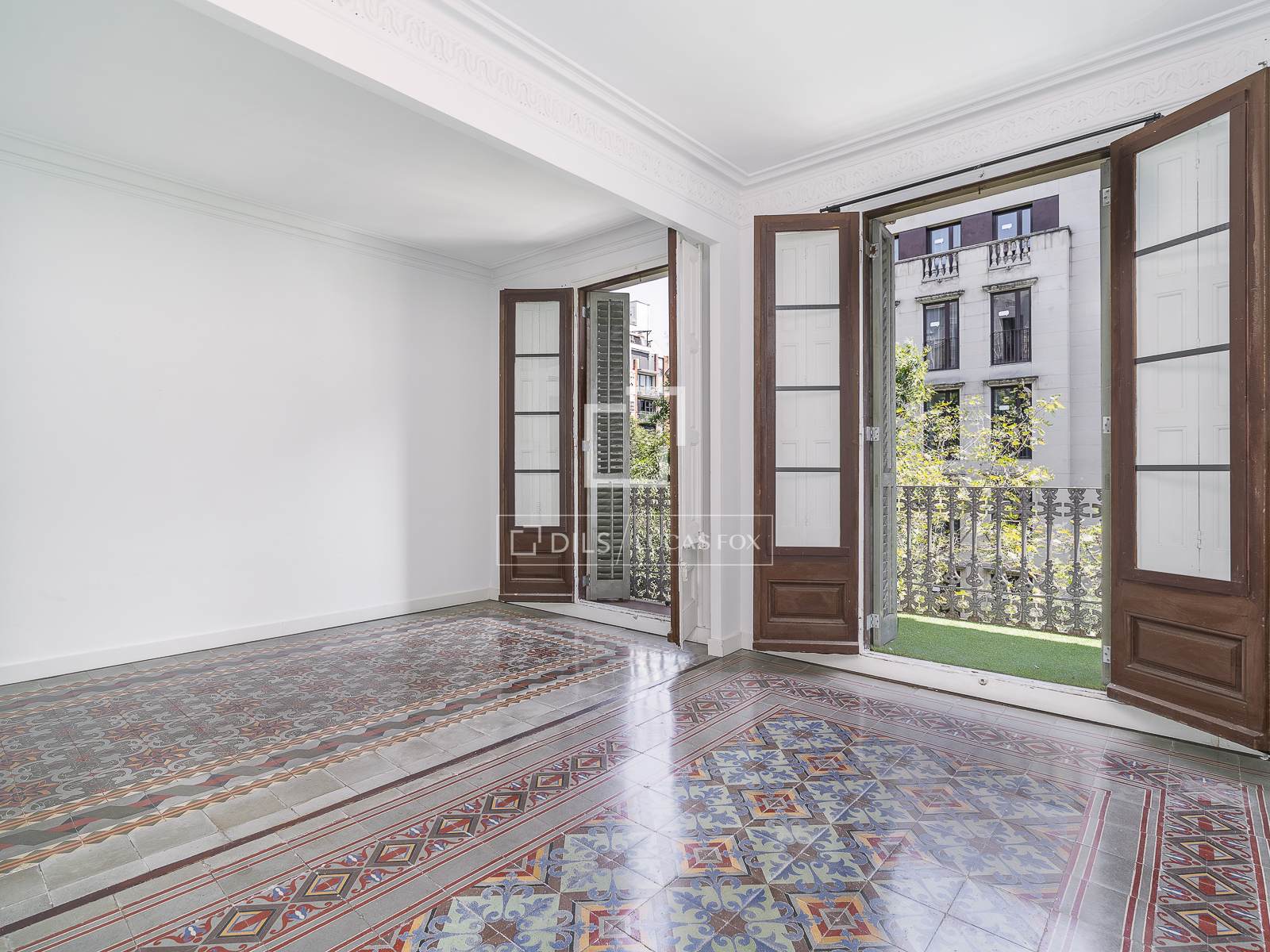 Apartment in Barcelona, Spain 3 bedrooms, 91 sq.m. No. 192790