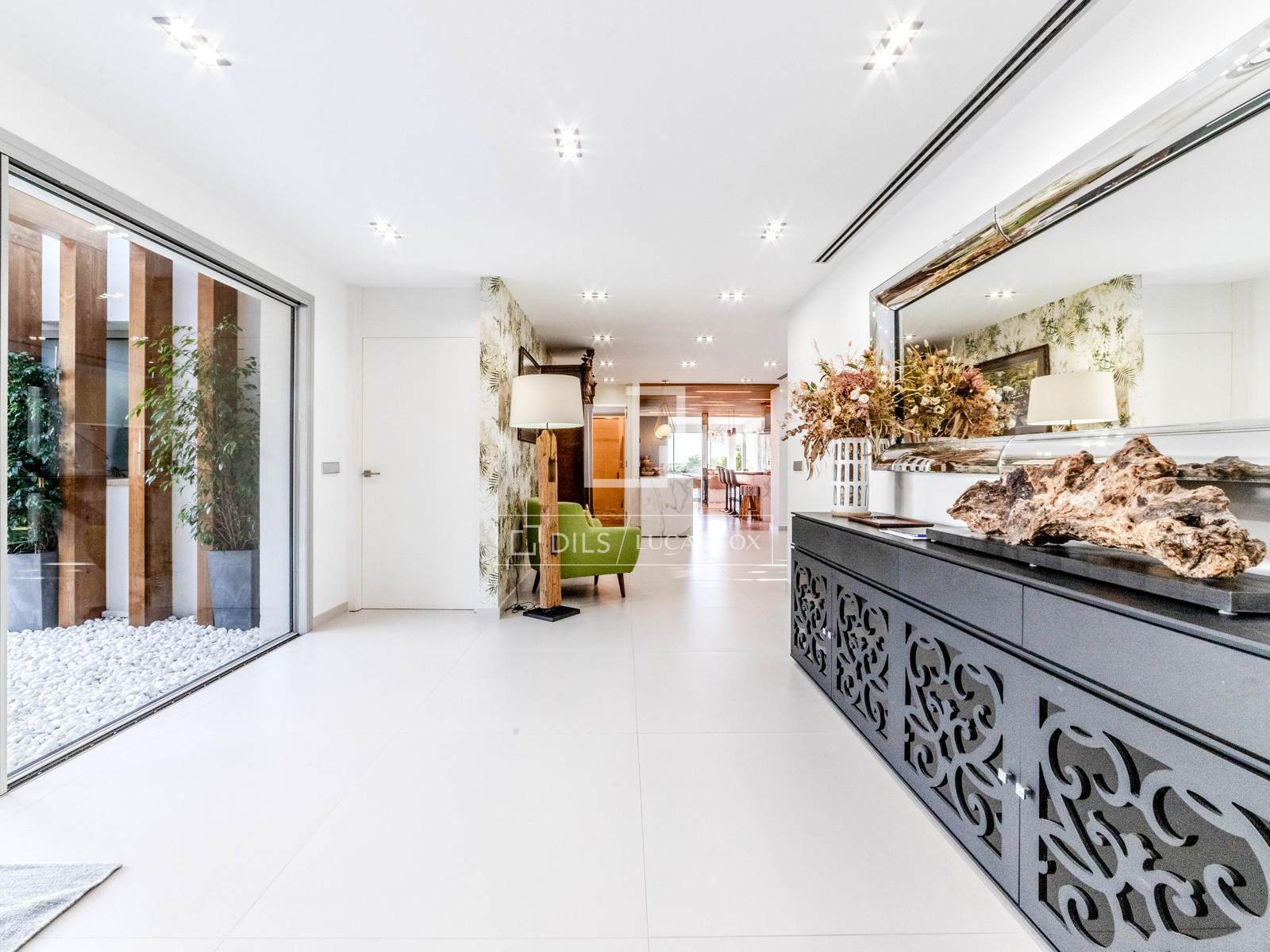 Villa a Sitges, Barcelona, Spagna 5 camere da letto, 550 mq. N° 150442
