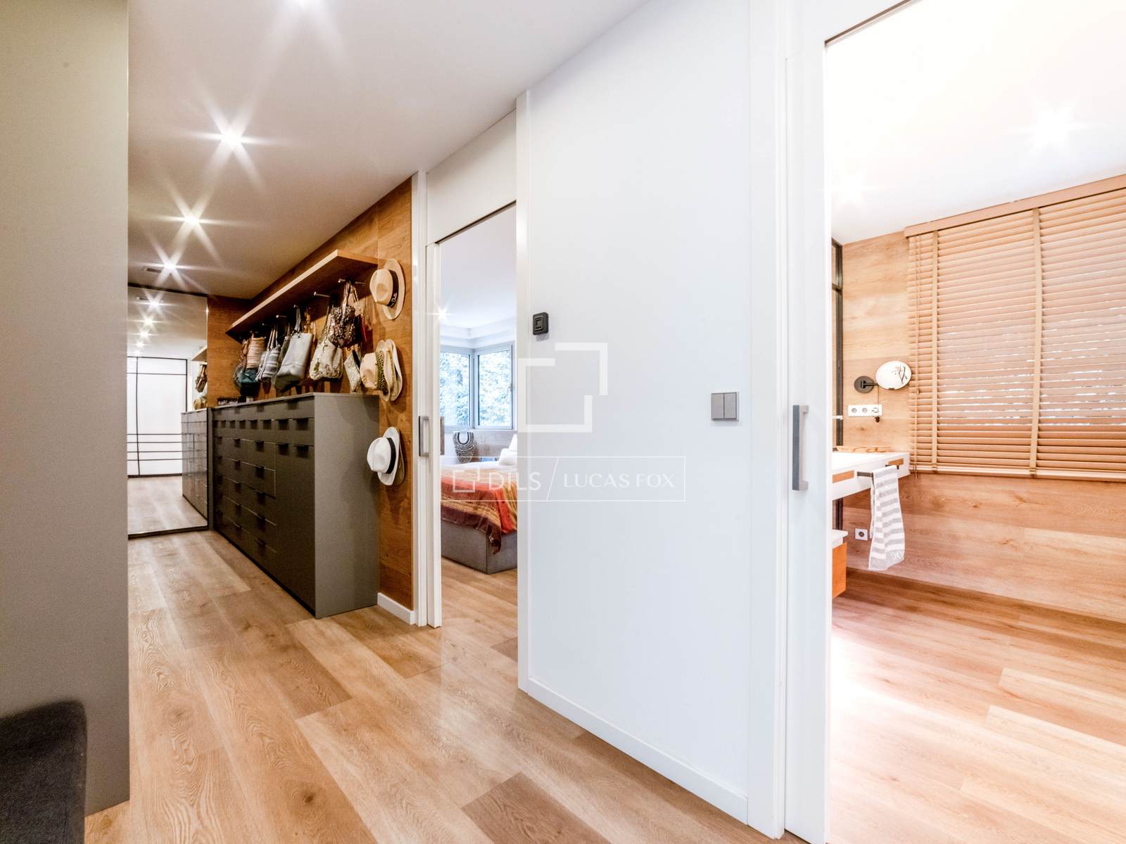 Villa a Sitges, Barcelona, Spagna 5 camere da letto, 550 mq. N° 150442