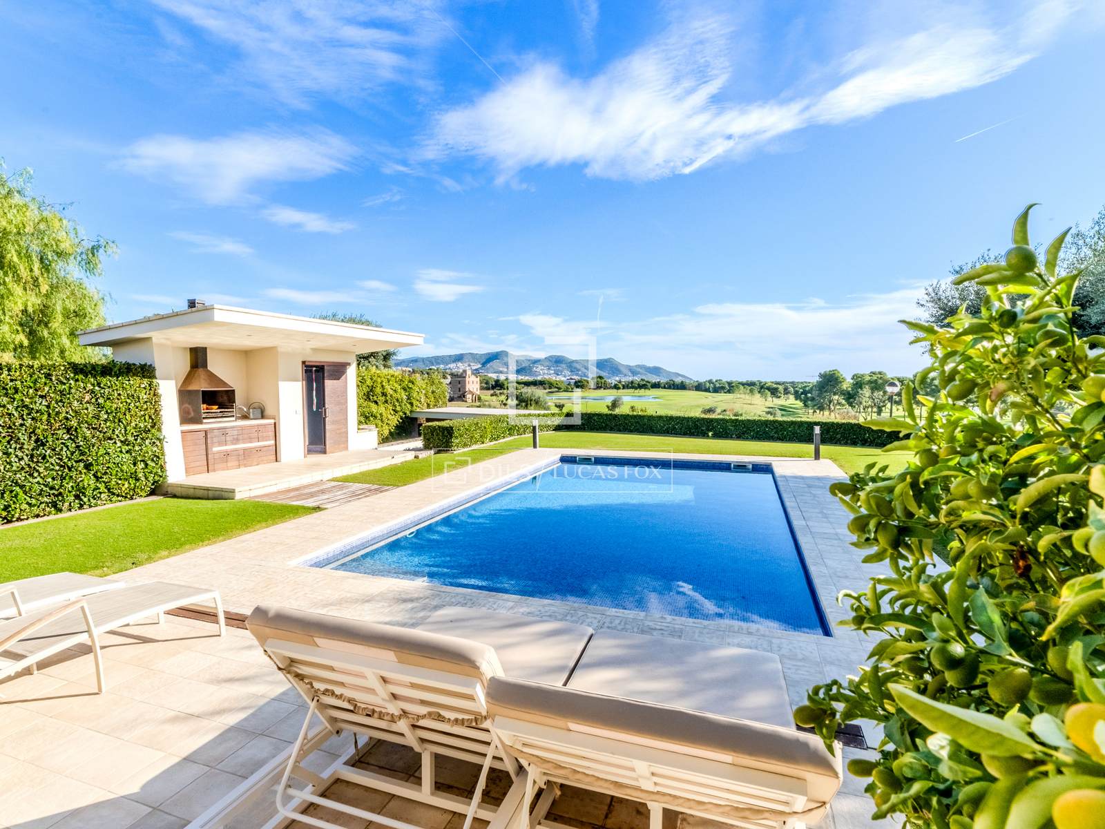 Villa a Sitges, Barcelona, Spagna 5 camere da letto, 550 mq. N° 150442