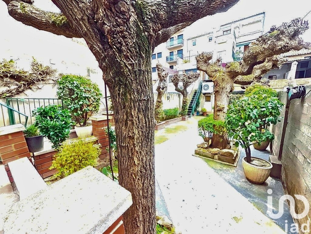 Apartment in Balaguer, Lleida, Spain 5 bedrooms, 127 sq.m. No. 173382