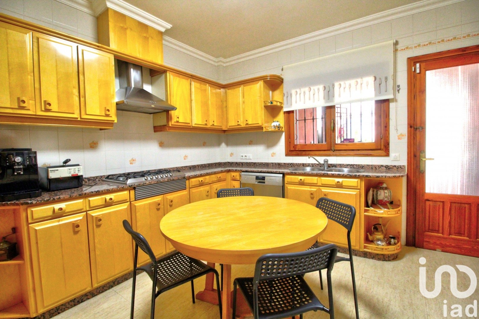 Huoneisto Beniarbeig, Alicante, Espanja 5 makuuhuonetta, 250 m2 No. 173384