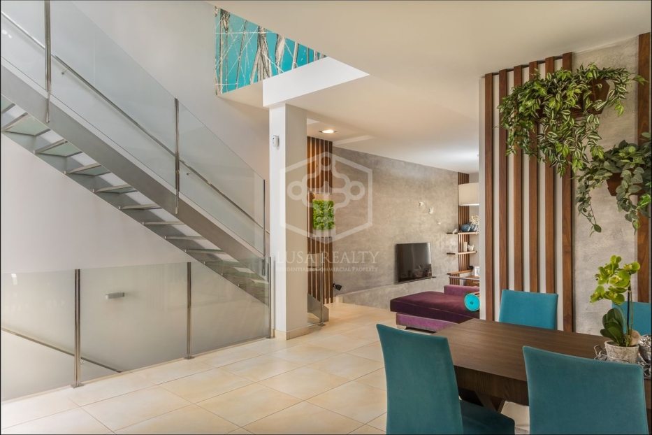 Villa en Sant Andreu de Llavaneres, Barcelona, España 4 dormitorios, 377 m2 No. 78366