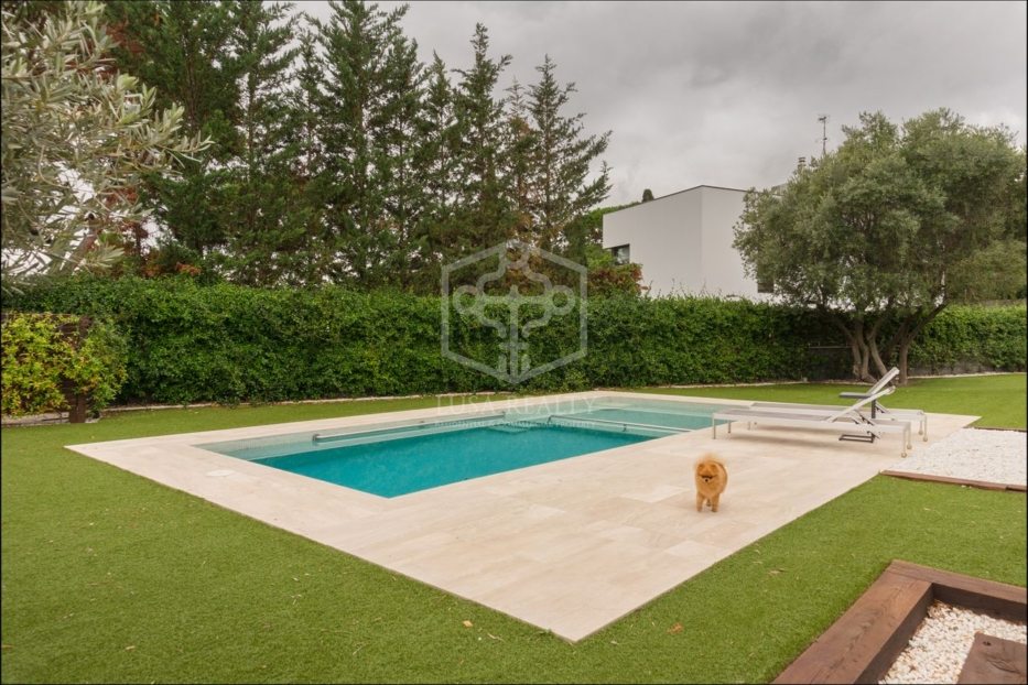 Villa en Sant Andreu de Llavaneres, Barcelona, España 4 dormitorios, 377 m2 No. 78366