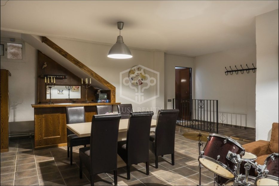 Villa en Sant Andreu de Llavaneres, Barcelona, España 4 dormitorios, 377 m2 No. 78366