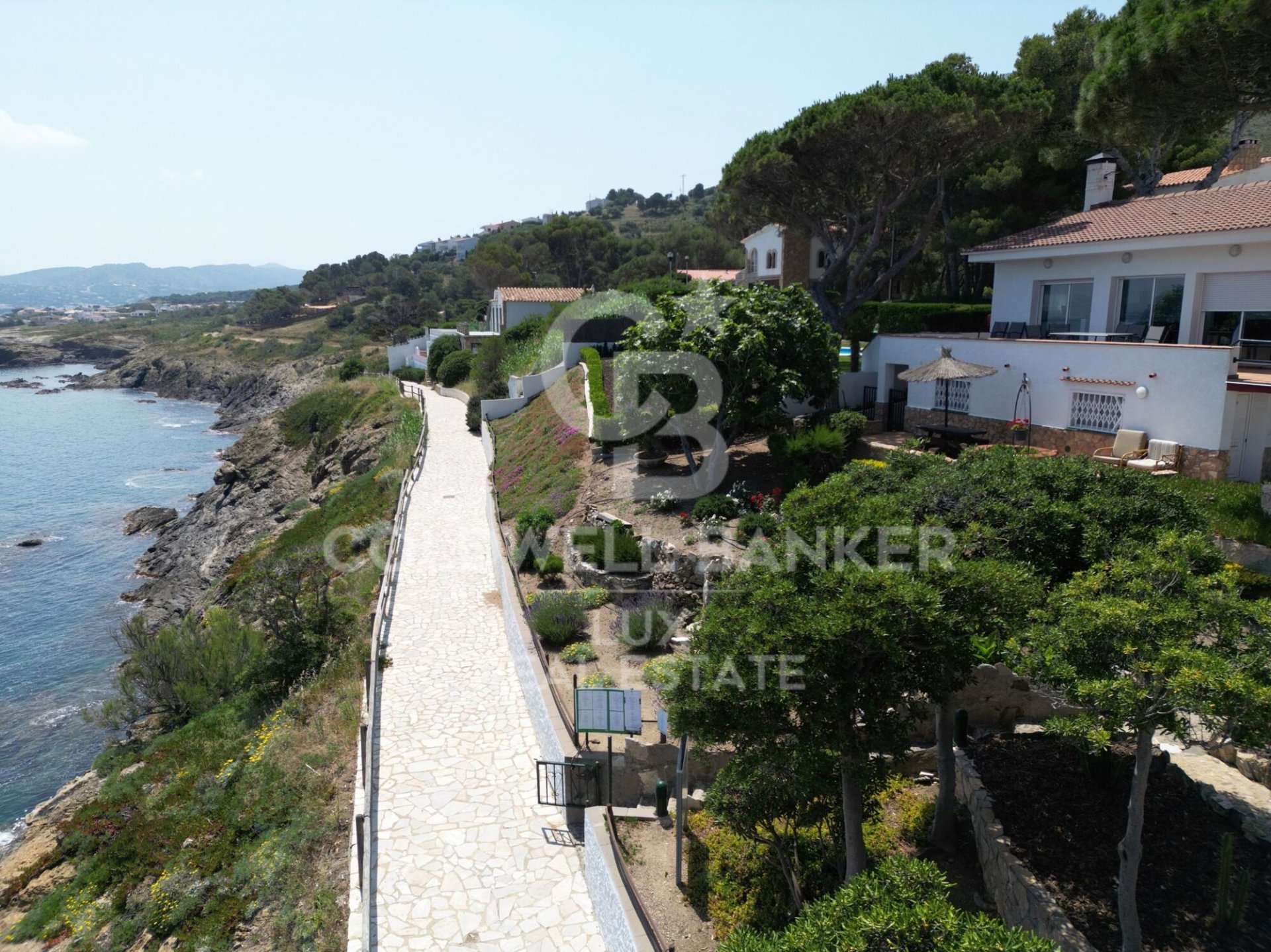 Hotel in Llanca, Girona, Spanien 2208 m2 Nr. 158576