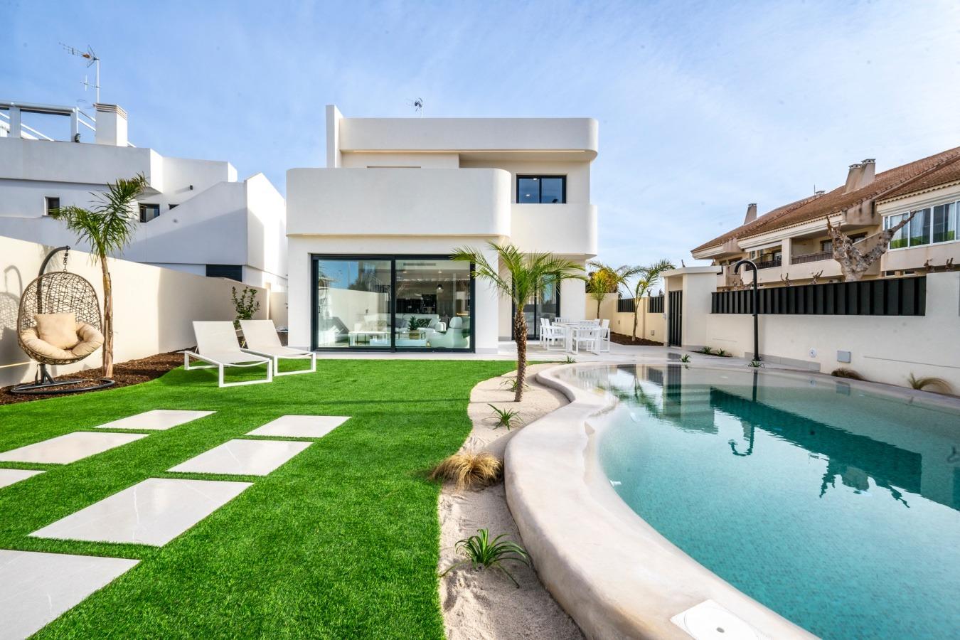 Villa à Torre-Pacheco, Murcia, Espagne 3 chambres, 122 m2 No. 135235