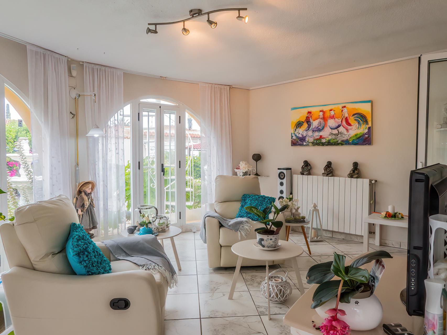 Villa Torrevieja, Alicante, Spānijā 3 istabas, 255 m2 Nr. 189023