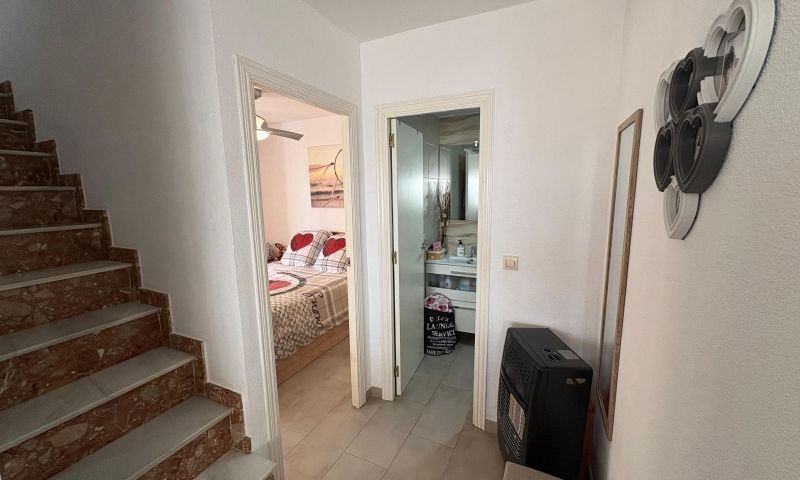 Bungalow en Torrevieja, Alicante, España 3 dormitorios, 61 m2 No. 189020