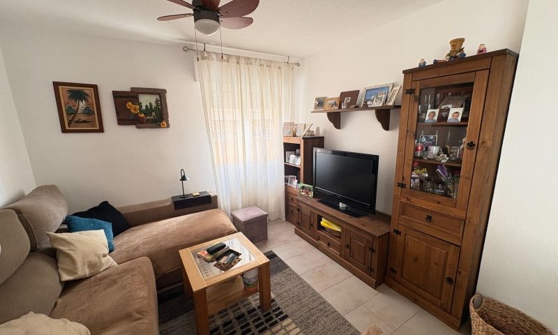 Bungalow en Torrevieja, Alicante, España 3 dormitorios, 61 m2 No. 189020