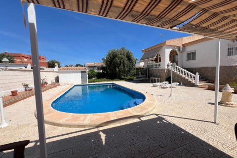 Huvila Torrevieja, Alicante, Espanja 5 makuuhuonetta, 190 m2 No. 178180