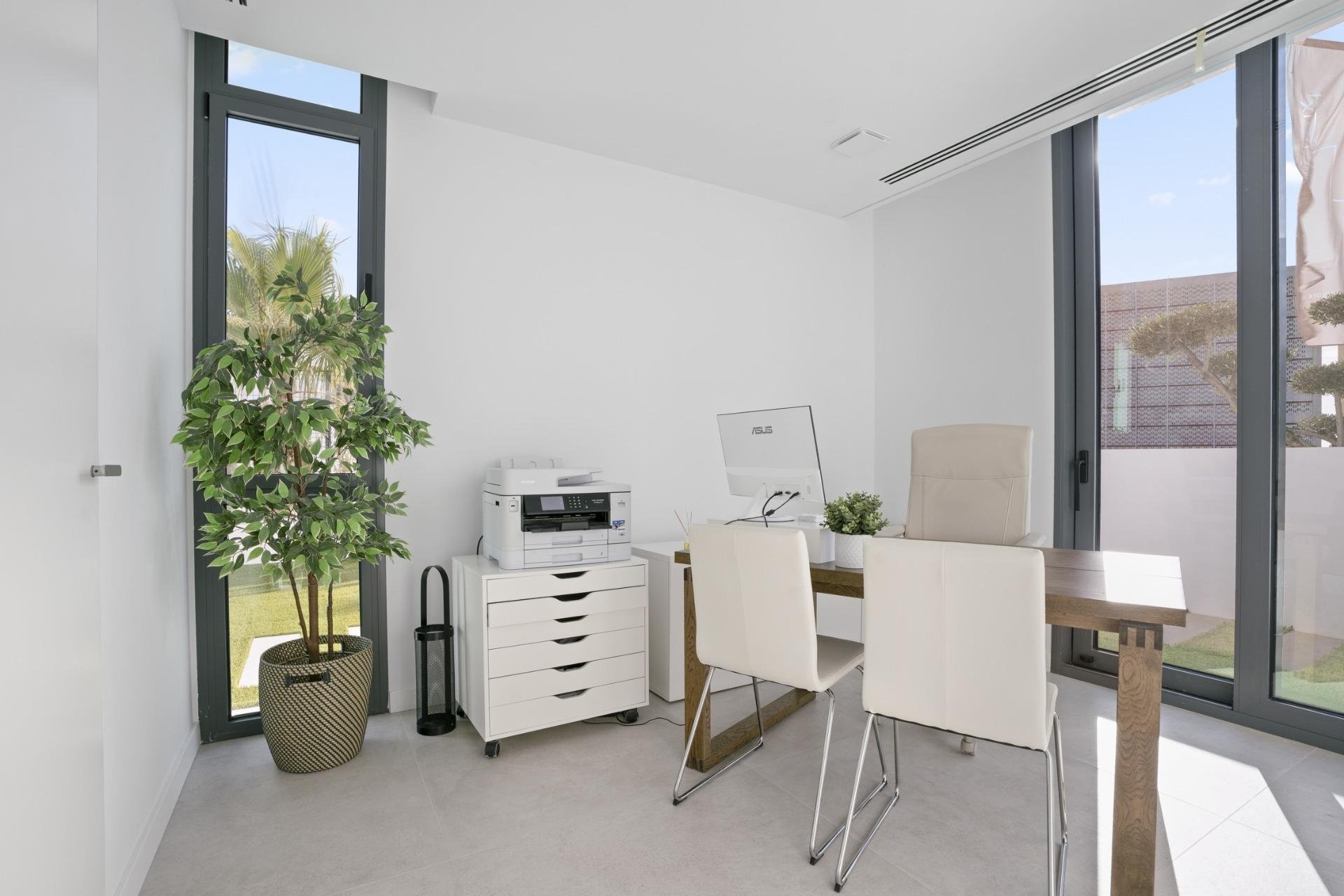 Villa à Benidorm, Alicante, Espagne 3 chambres, 274 m2 No. 189366