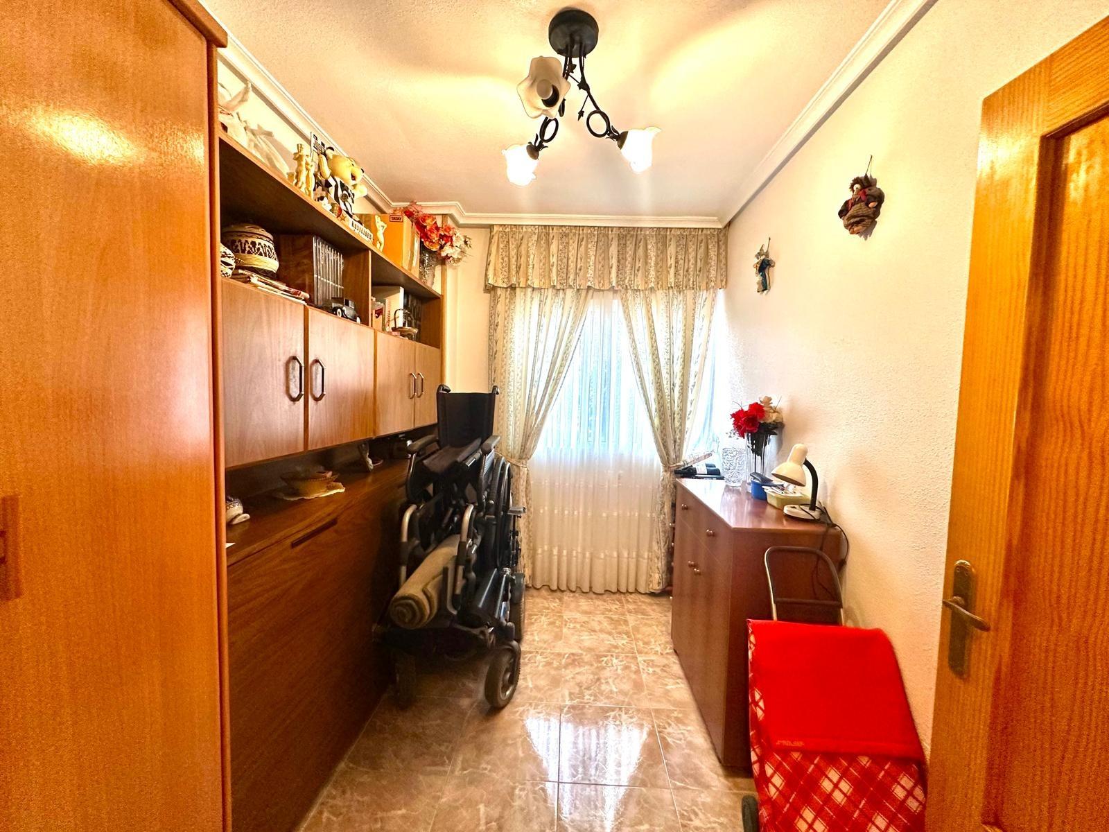 Wohnung in Torrevieja, Alicante, Spanien 3 Schlafzimmer, 140 m2 Nr. 155691