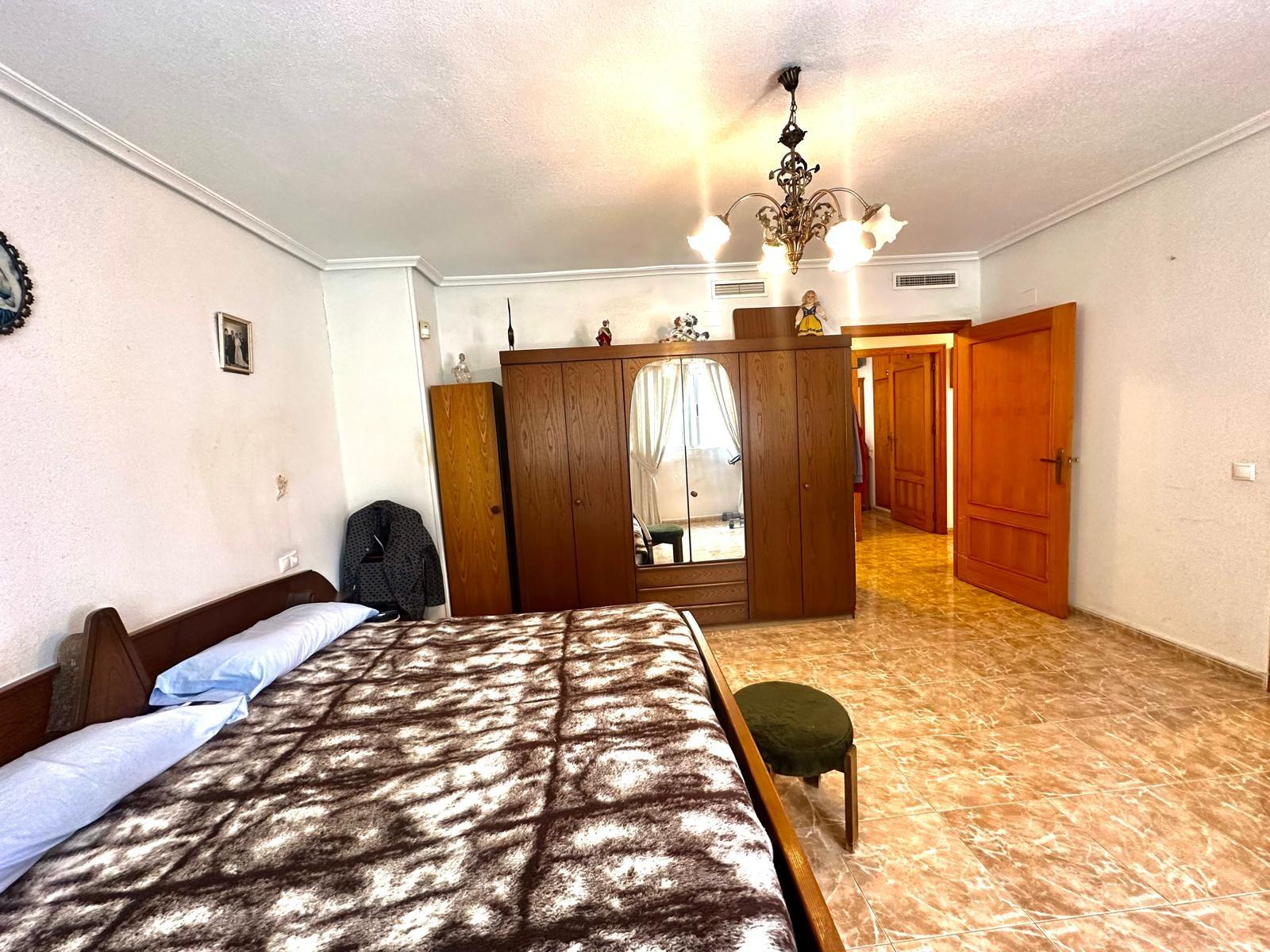 Wohnung in Torrevieja, Alicante, Spanien 3 Schlafzimmer, 140 m2 Nr. 155691