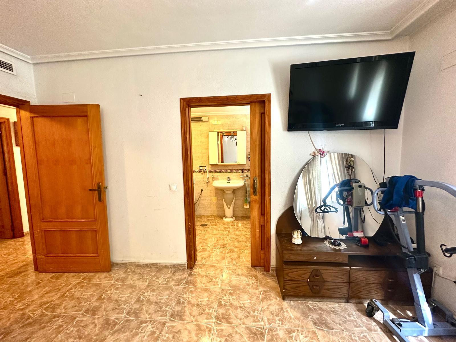 Wohnung in Torrevieja, Alicante, Spanien 3 Schlafzimmer, 140 m2 Nr. 155691